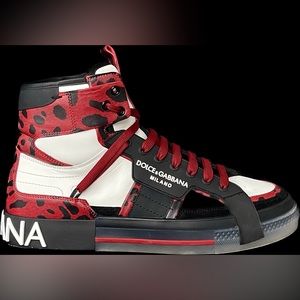 Dolce & Gabbana // Hot Animalier Custom
2.Zero High-Top Sneakers